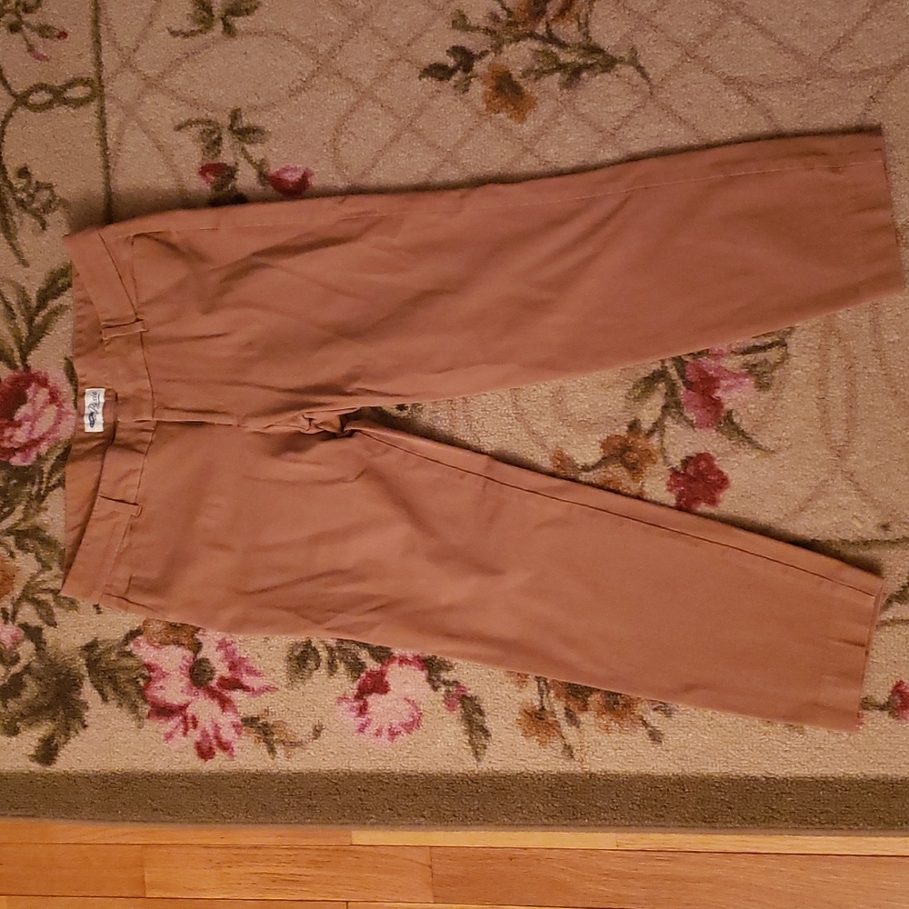 Old Navy Camel Pixie Pants